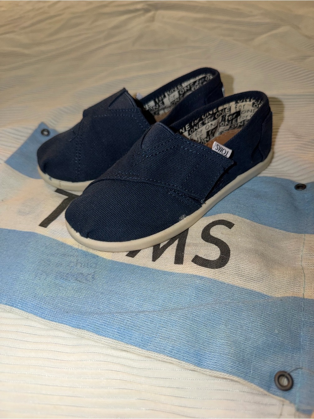 Tiny TOMS Classic Alpargata Navy Blue Slip-On Flat Shoes Kids Toddler 11